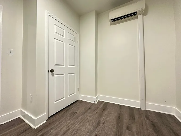 2407 W Harold St — Photo 6