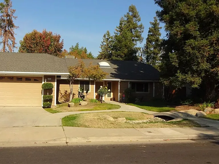 2223 Ellery Ave — Photo 15