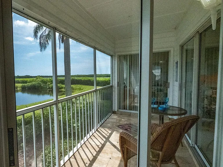 831 Audubon Dr — Photo 10