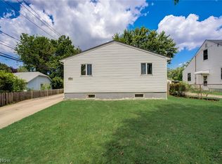 240 The Mall, Berea, OH 44017