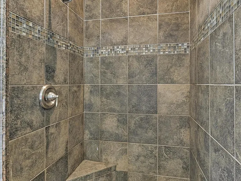 9102 Marshall Ct — Photo 36