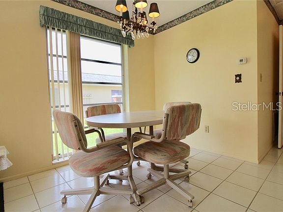 5th image of 2718 Highlands Blvd APT C