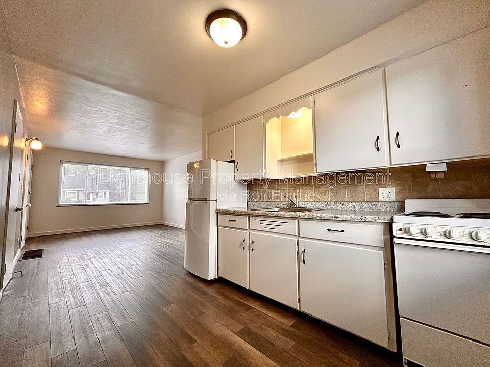 1st image of 2278 Nelson Ave SE APT D
