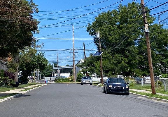 5th image of 23 Walnut St