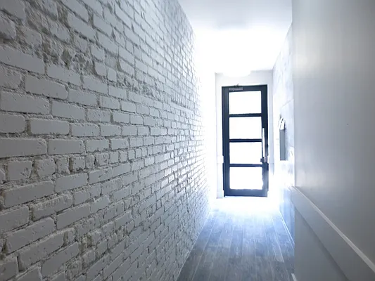 Rented by MNS | media 29