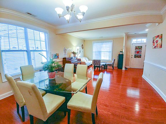 Living room - main floor