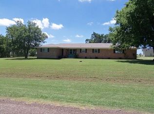 3983 County Road 1040, Celeste, TX 75423