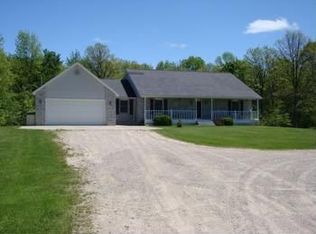 322 N Meridian Rd, Midland, MI 48640