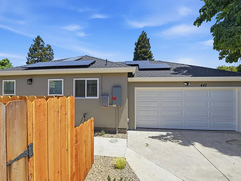 447 Alviso St — Photo 6
