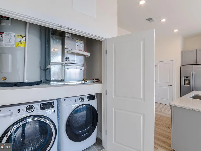 1129 Germantown Ave #4C — Photo 16