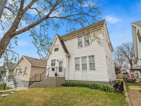 3rd image of 4347 Bingham Ave