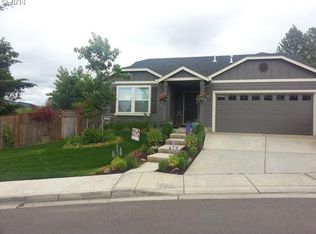 539 S 48th Pl, Springfield, OR 97478