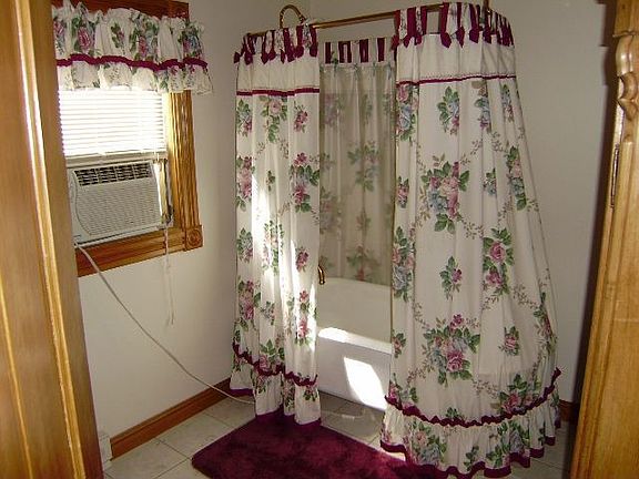 claw leg tub & shower