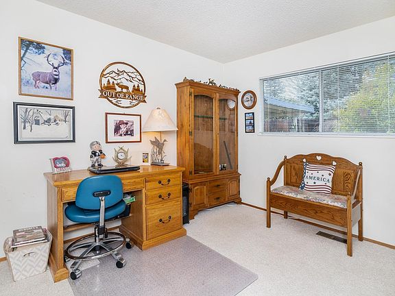 5th image of 1015 Dellbrook Dr