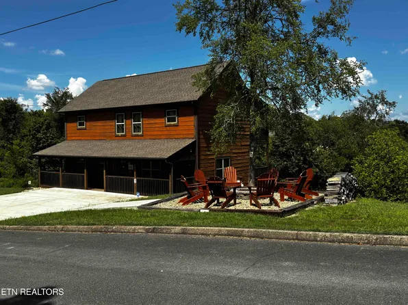 406 Oak Sky Way, Sevierville, TN 37876