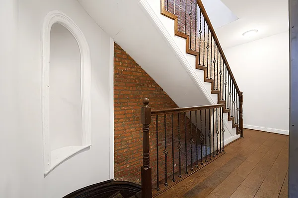 Rented by Corcoran | media 14