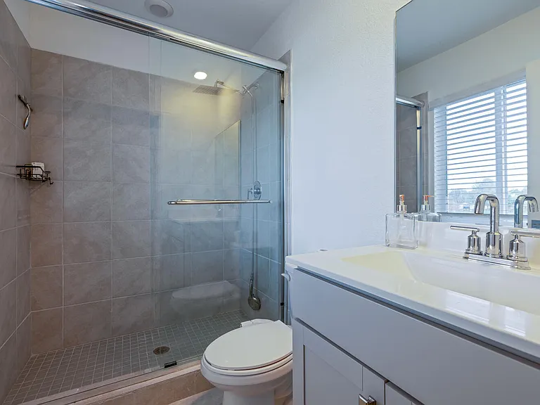 1014 SE 23rd Ave #1014 — Photo 9