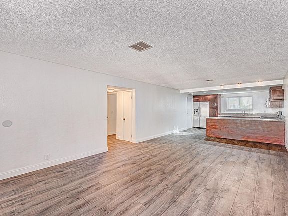 5th image of 3261 Jericho St Unit C