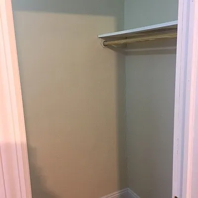 Rented by Alexiou Realty | media 10