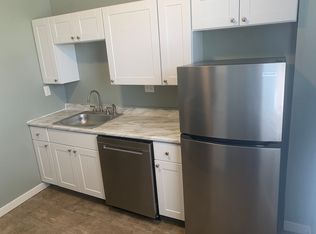 409 10th St #2, Ambridge, PA