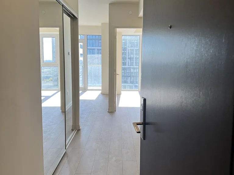 9000 Jane St #2003 — Photo 3