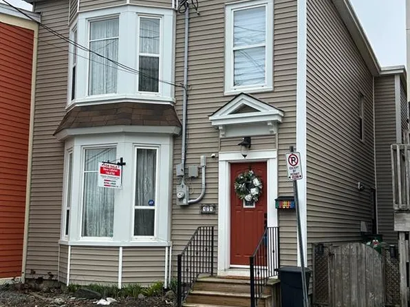 171 Pleasant Street, St. John's, NL A1E1M2