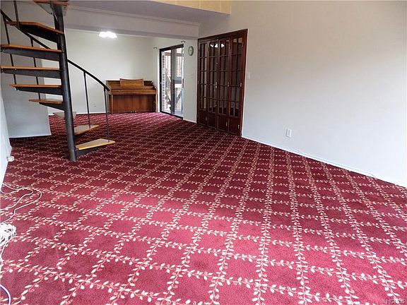 5th image of 20 Bronxville Glen Dr APT 5