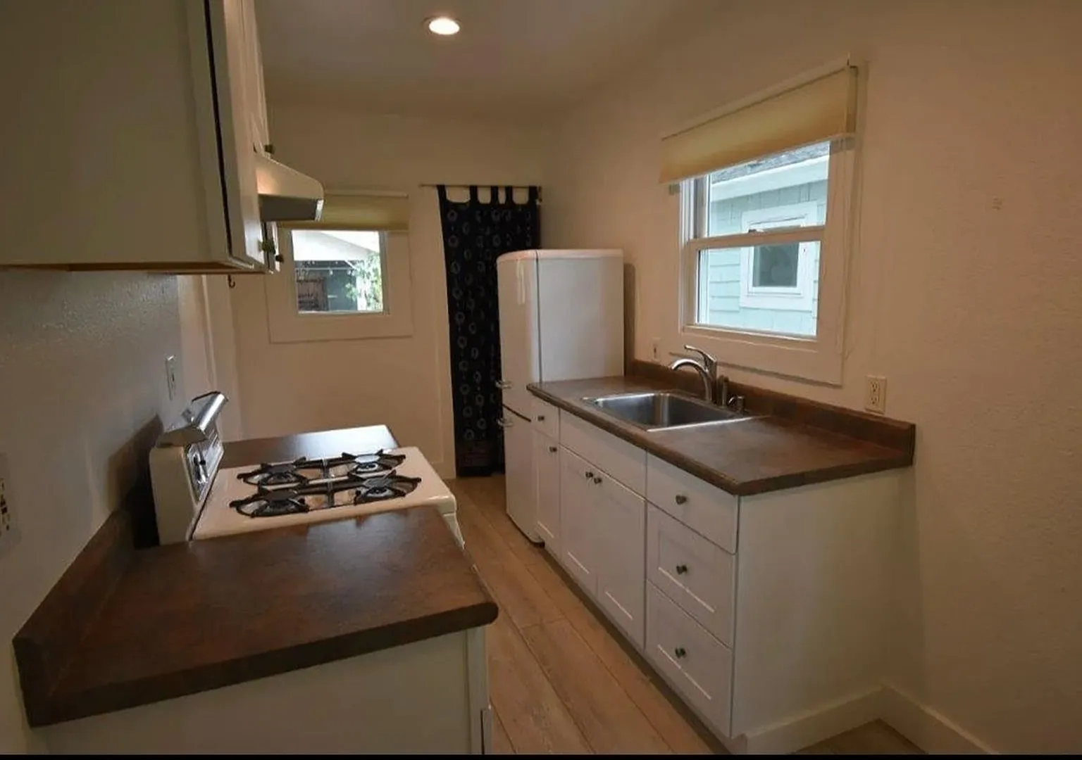 816 Spencer Avenue — Photo 4