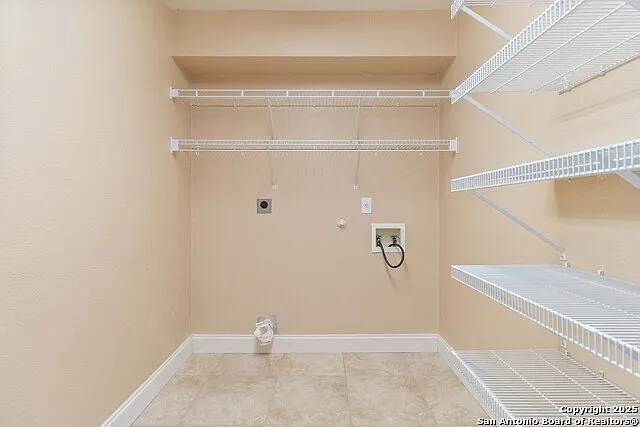 5207 Wood Glen Dr — Photo 22