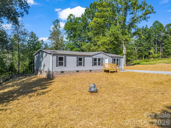 339 Bobby McKinney Rd, Union Mills, NC 28167