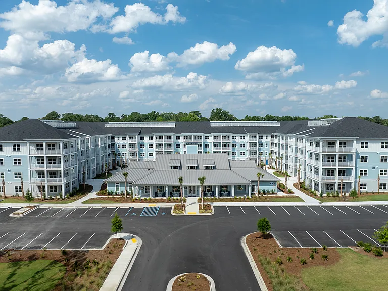 The Willow apartments community photo