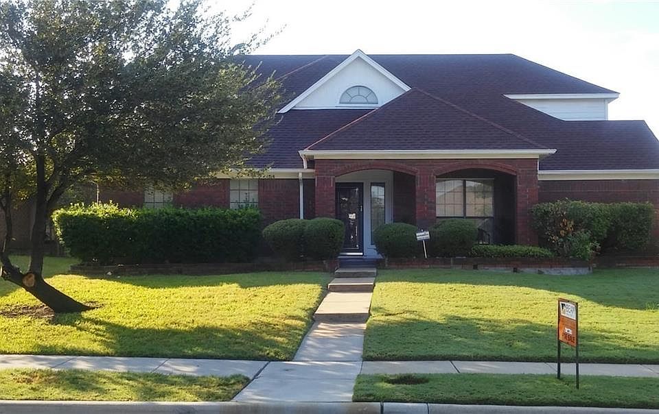 1st image of 1516 Palisades Dr