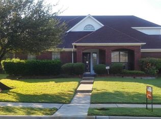 1516 Palisades Dr, Carrollton, TX 75007