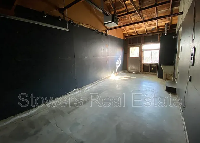 1029 Cavallero Ln — Photo 12