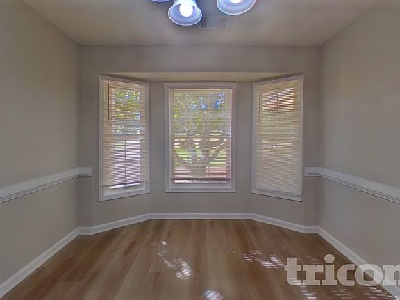 4th image of 70 Aiken Way