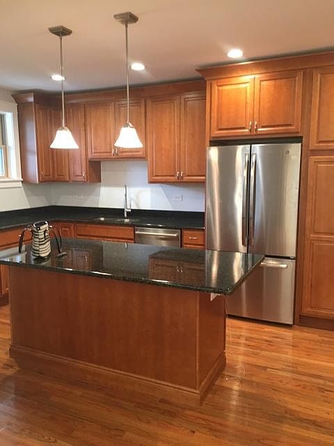 1st image of 2310 W Farwell Ave #2