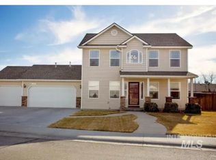 249 NE Lightning St, Mountain Home, ID 83647