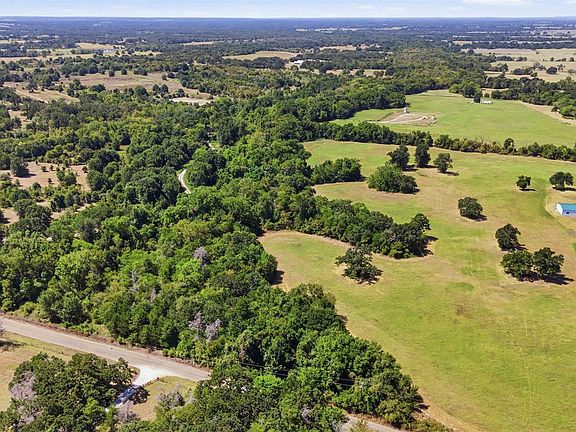 4th image of Little Mississippi Cemetery Rd