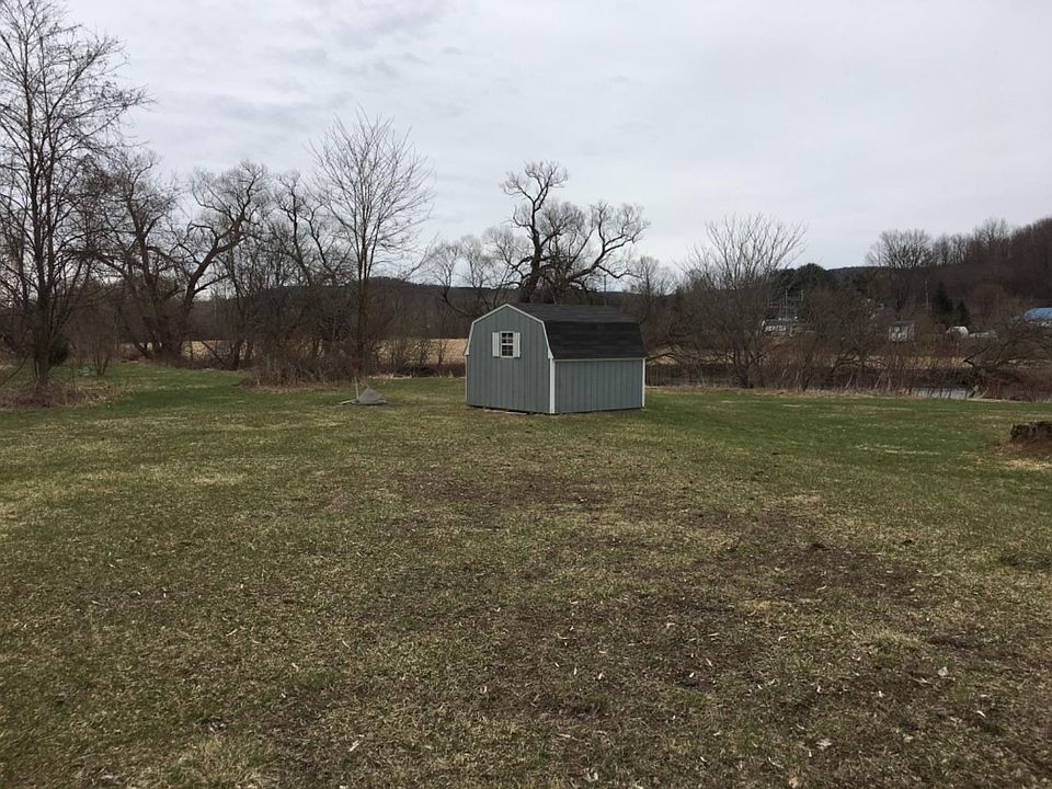 1st image of 19 Lake St