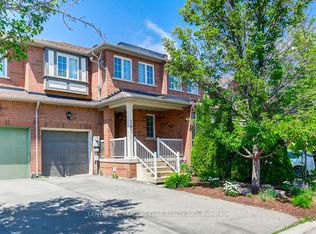 28 Charles Sturdy Rd, Markham, ON L6C 3E8
