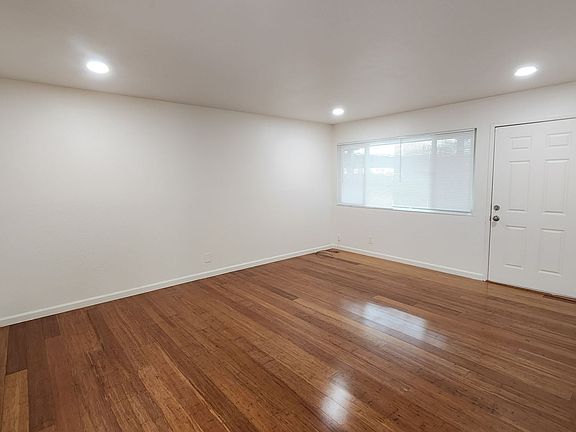 3rd image of 3809 Maybelle Ave #3