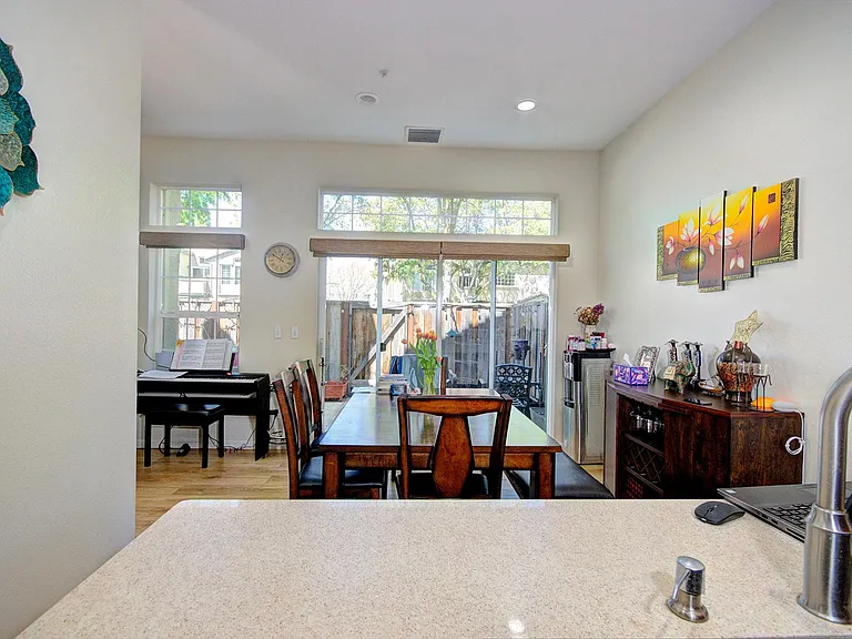 4152 Lucca Ct — Photo 8
