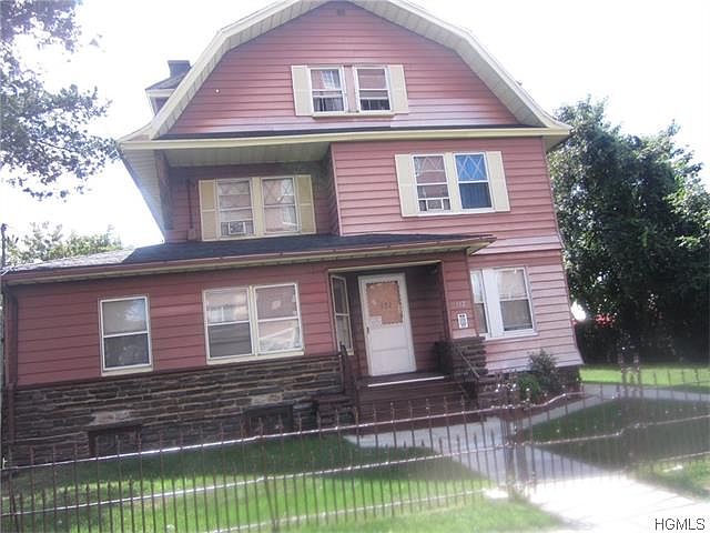 1st image of 132 S 2nd Ave APT 1
