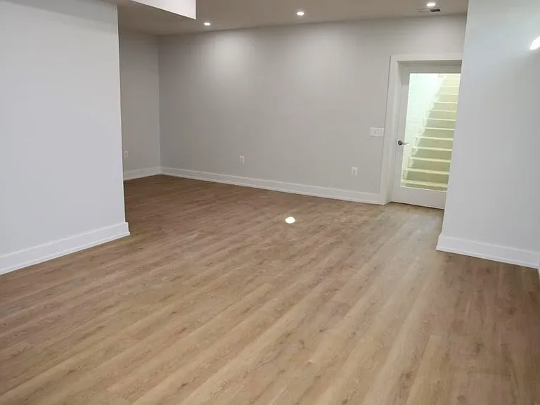 7421 Sportsman Dr — Photo 5