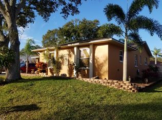 435 19th St, Palm Harbor, FL 34683