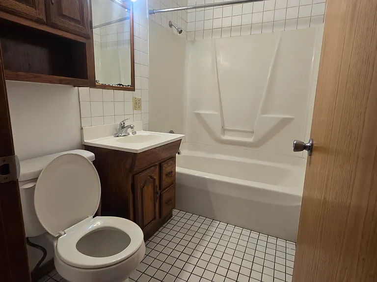 1524 Jackson St — Photo 12