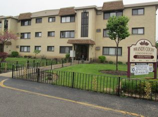 9629 Brandy Ct UNIT 6, Des Plaines, IL 60016