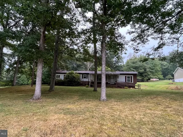 4645 Carlisle Rd, Gardners, PA 17324