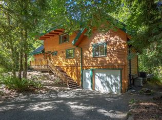 64097 E Relton Ln, Rhododendron, OR 97049