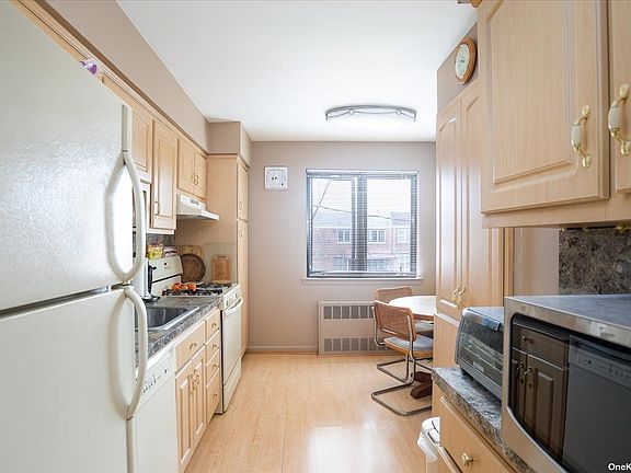 3rd image of 62-19 69th Ln